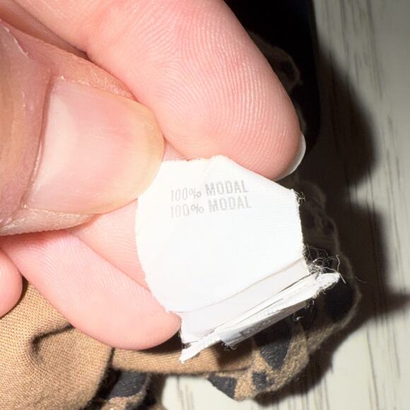 Aerie Womens Leopard Print Pull On Shorts Size Large Cheetah Animal Elastic Soft - Picture 10 of 10